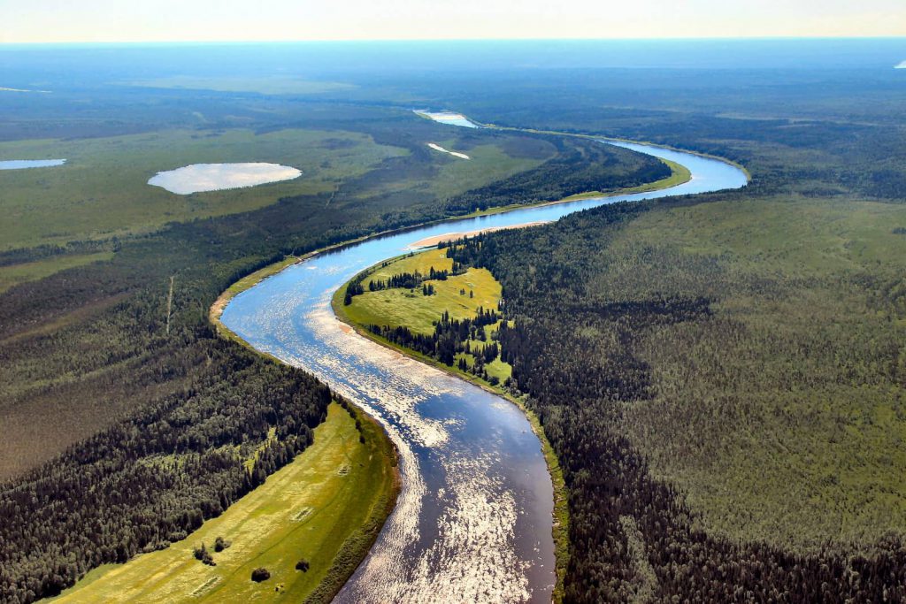 Nature reserves and natural monuments, museums and galleries, pilgrimage tours, for hunters and fishermen, health and wellness tours, gastronomic tours.